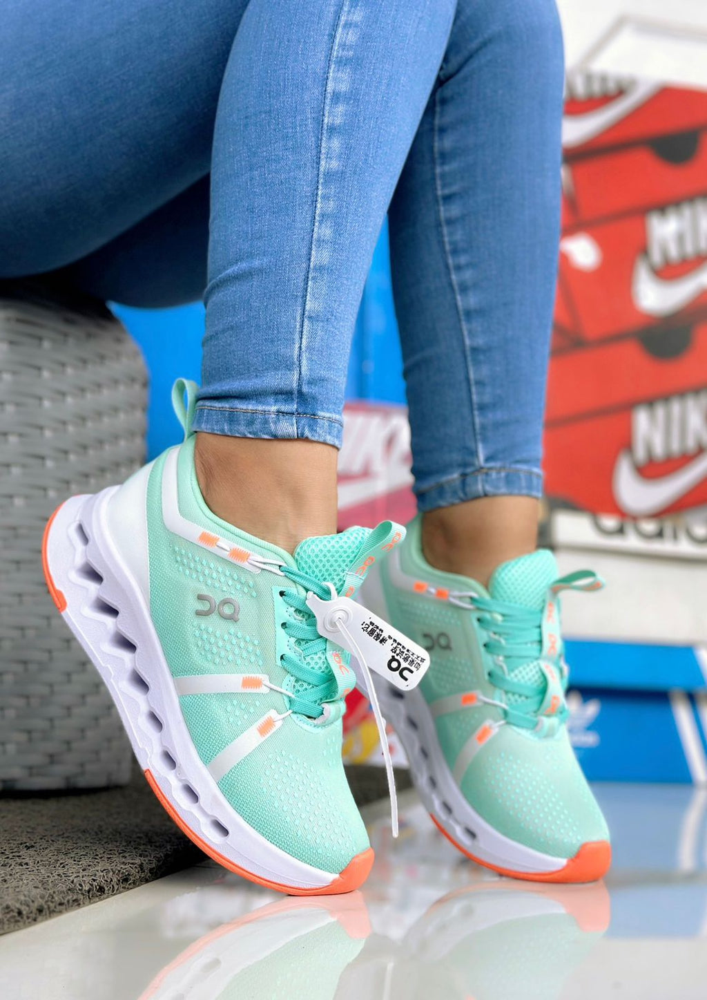 Tenis OnRunning     "Tu nuevo par favorito"