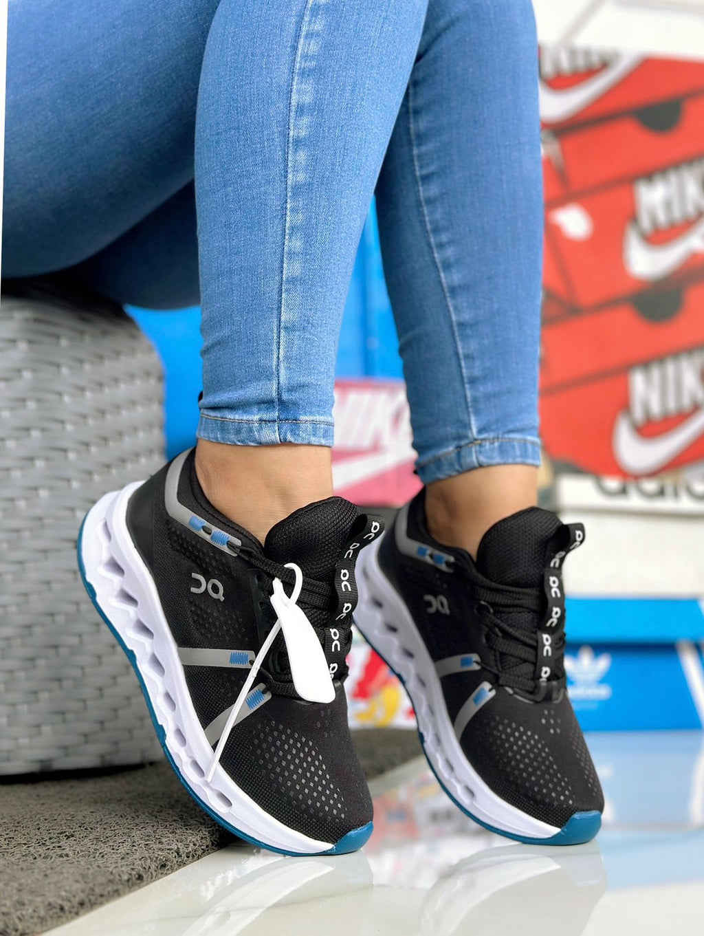 Tenis OnRunning     "Tu nuevo par favorito"